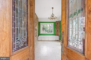 4613 Langdrum Ln, Chevy Chase, MD 20815 - Photo 2
