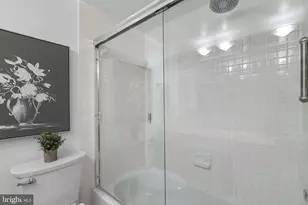 11420 Strand Dr, Rockville, MD 20852 - Photo 36