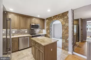 10713 Gregory St, Silver Spring, MD 20901 - Photo 6