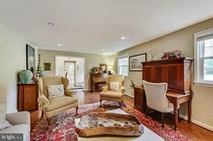 9408 Byeforde Rd, Kensington, MD 20895 - Photo 6