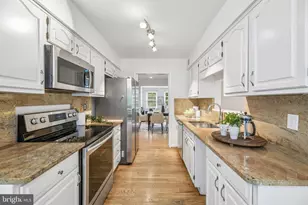 5722 Brewer House Cir, Rockville, MD 20852 - Photo 30