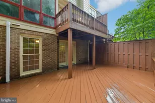 5722 Brewer House Cir, Rockville, MD 20852 - Photo 4