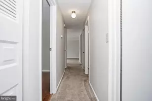 12108 Sioux Pl, Gaithersburg, MD 20878 - Photo 4