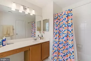 25 Bronco Ct, Germantown, MD 20874 - Photo 18