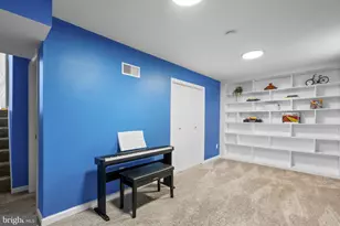 14 Blue Silo Ct, Gaithersburg, MD 20878 - Photo 20