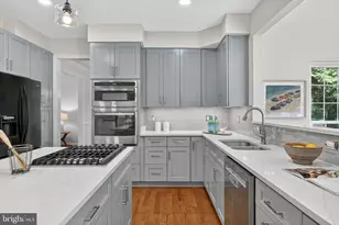 13435 Fairland Park Dr, Silver Spring, MD 20904 - Photo 14