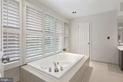 10314 Thornbush Lane, Bethesda, MD 20814 - Photo 34