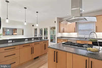 10314 Thornbush Lane, Bethesda, MD 20814 - Photo 16