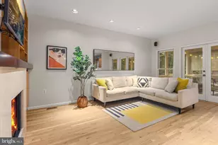 10314 Thornbush Ln, Bethesda, MD 20814 - Photo 24