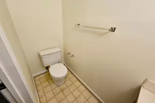 47 Gas Light Ct, Gaithersburg, MD 20879 - Photo 20