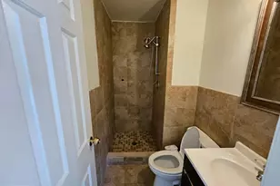 47 Gas Light Ct, Gaithersburg, MD 20879 - Photo 34