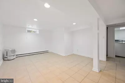 5122 Fairglen Lane, Chevy Chase, MD 20815 - Photo 22