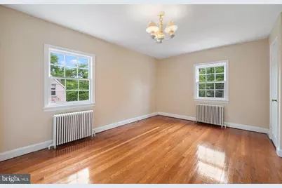 5122 Fairglen Lane, Chevy Chase, MD 20815 - Photo 12