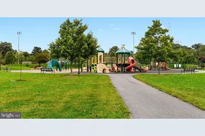 144 Pasture Side Way #144P, Rockville, MD 20850 - Photo 10