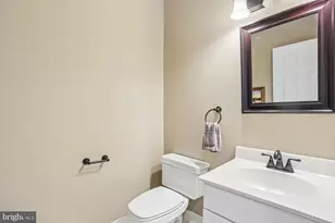 465 Tschiffely Square Rd, Gaithersburg, MD 20878 - Photo 22