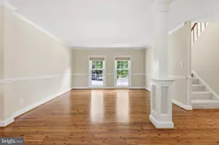 9583 White Pillar Terrace, Gaithersburg, MD 20882 - Photo 10