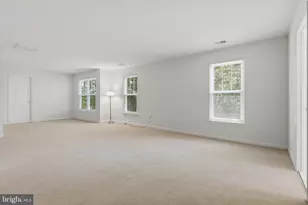 22401 Brook Point Way, Clarksburg, MD 20871 - Photo 32