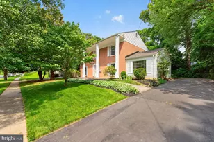 1395 Stratton Dr, Rockville, MD 20854 - Photo 1