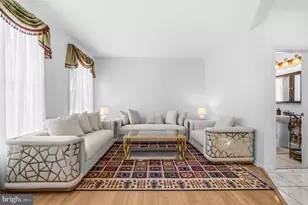 112 Canfield Hill Dr, Gaithersburg, MD 20878 - Photo 2