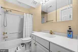 112 Canfield Hill Dr, Gaithersburg, MD 20878 - Photo 52