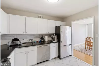5225 Pooks Hill Road #1819N, Bethesda, MD 20814 - Photo 16