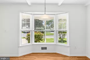 9 Duvall Ln, Gaithersburg, MD 20877 - Photo 20