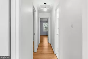 9 Duvall Ln, Gaithersburg, MD 20877 - Photo 34