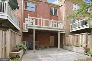9986 Foxborough Cir, Rockville, MD 20850 - Photo 38