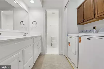 9986 Foxborough Circle, Rockville, MD 20850 - Photo 34