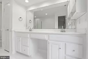 9986 Foxborough Cir, Rockville, MD 20850 - Photo 30