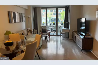 4801 Fairmont Avenue #313, Bethesda, MD 20814 - Photo 4