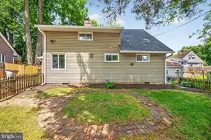 303 Nimitz Ave, Rockville, MD 20851 - Photo 1