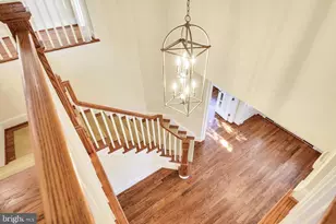 8204 River Quarry Pl, Bethesda, MD 20817 - Photo 4