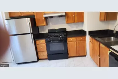 21227 Delevan Way #160, Germantown, MD 20876 - Photo 18