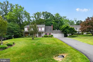 8216 Inverness Hollow Terrace, Potomac, MD 20854 - Photo 2