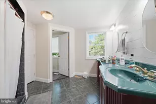 20800 Whites Ferry Rd, Poolesville, MD 20837 - Photo 66