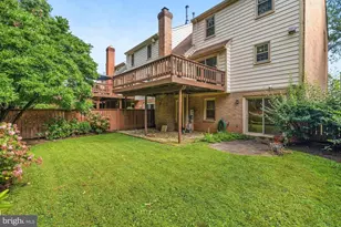 10127 Crestberry Pl, Bethesda, MD 20817 - Photo 36