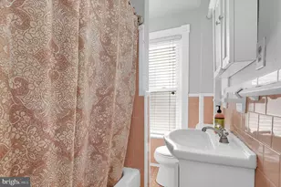 13 Cedar Ave, Gaithersburg, MD 20877 - Photo 18