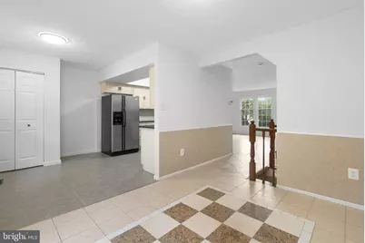 12539 Coral Grove Place, Germantown, MD 20874 - Photo 6