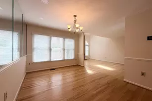 7418 Crestberry Ln, Bethesda, MD 20817 - Photo 14