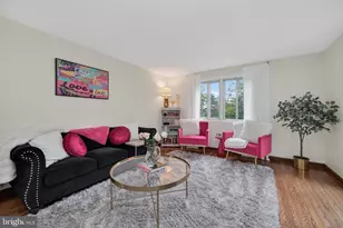 10212 Kindly Ct, Montgomery Village, MD 20886 - Photo 14