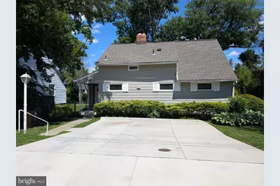 5812 Wainwright Avenue, Rockville, MD 20851 - Photo 2