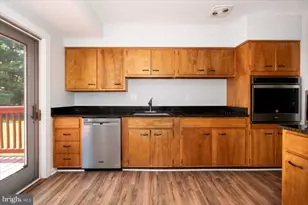 15617 Allnutt Ln, Burtonsville, MD 20866 - Photo 14