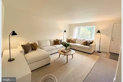 10508 Smithy Court, North Potomac, MD 20878 - Photo 2