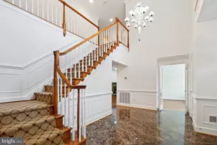 9705 Holloway Hill, Potomac, MD 20854 - Photo 2