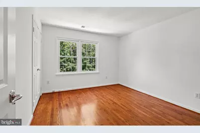 9705 Holloway Hill, Potomac, MD 20854 - Photo 18