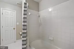 801 Main St, Gaithersburg, MD 20878 - Photo 34