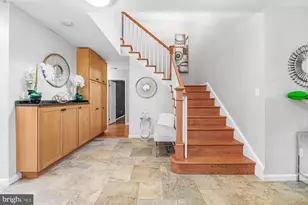 6202 W Halbert Rd, Bethesda, MD 20817 - Photo 10