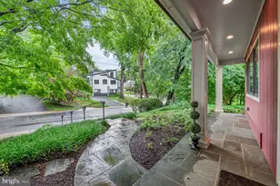 6202 W Halbert Rd, Bethesda, MD 20817 - Photo 42