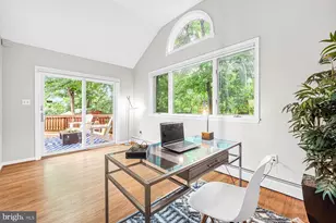 6202 W Halbert Rd, Bethesda, MD 20817 - Photo 18